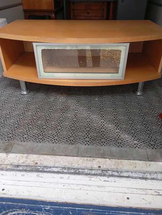 Vînd comodă second-hand