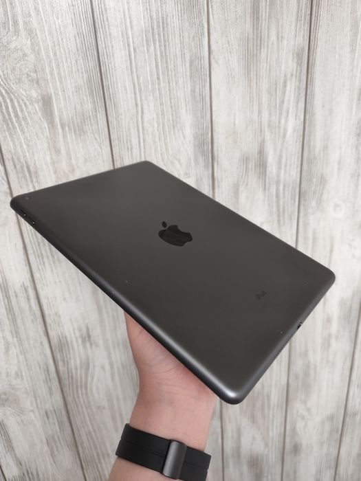 iPad 8th Generation Amanet SZ Non Stop