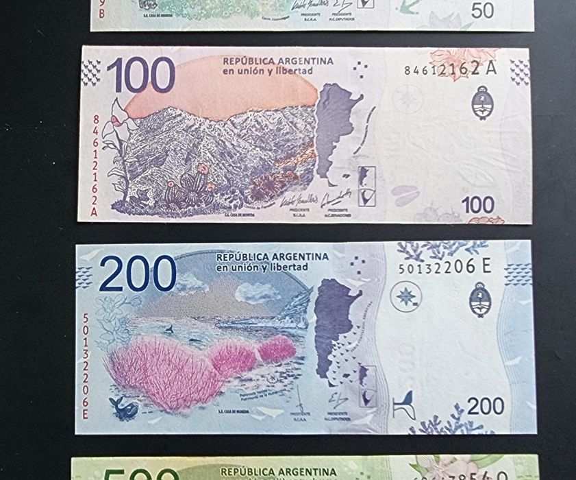 Аржентина.  20, 50 ,100 ,200,500 и 1000  песо.
2015 - 2024 година.
UNC