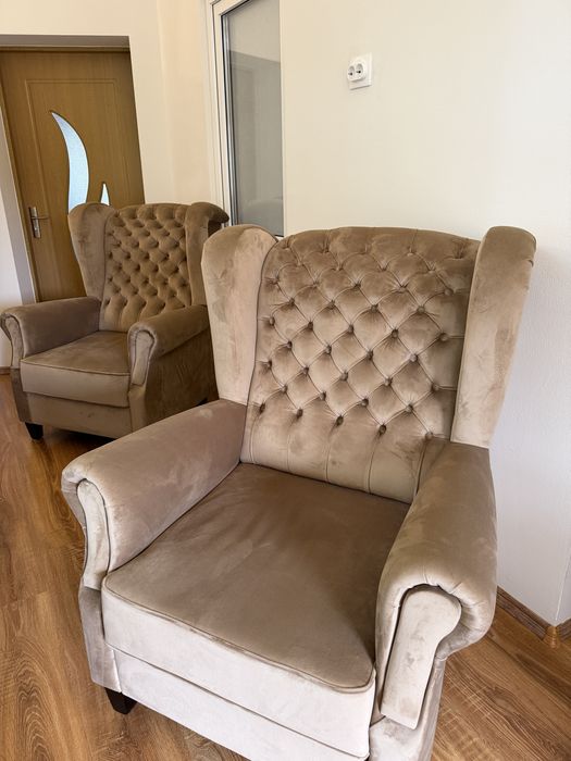 Fotolii noi bej model stil Chesterfield