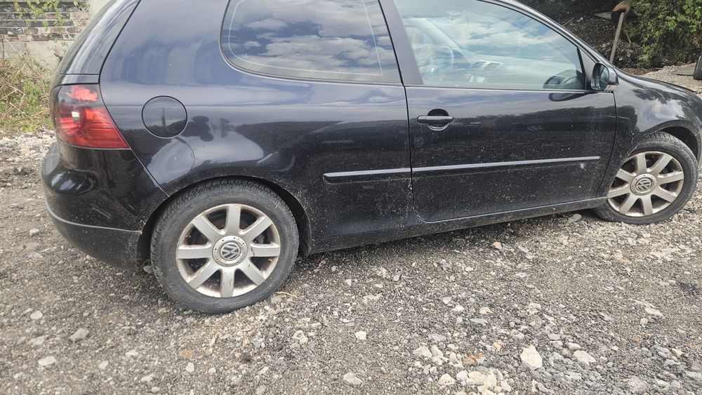 Фолксваген голф 5/Volkswagen golf 5 1.6 fsi На части
