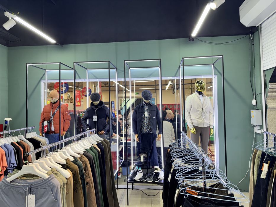 Stelaj dekorativ maniken uchun