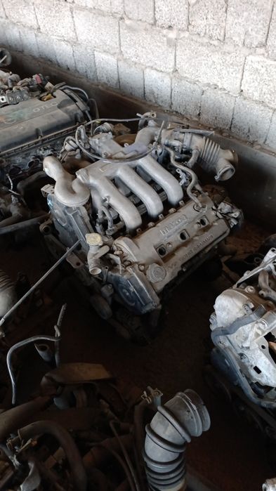 Мазда Форд двигатели коробки привозные