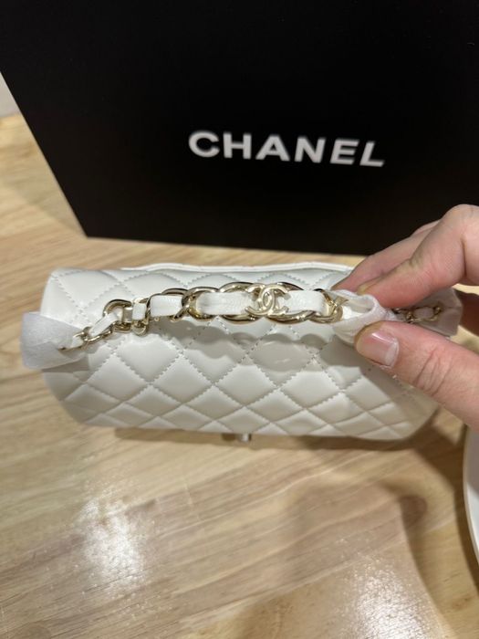 НАЛИЧНА дамска чанта Chanel