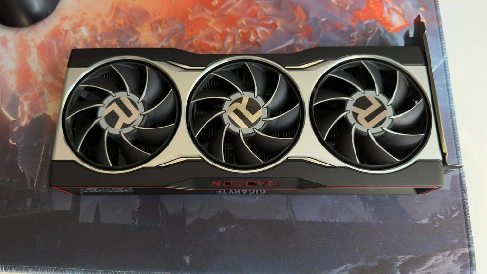 Видеокарта GIGABYTE Radeon™ RX 6800 16GB