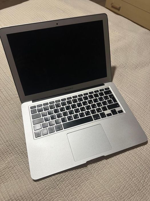 MacBook air 2011