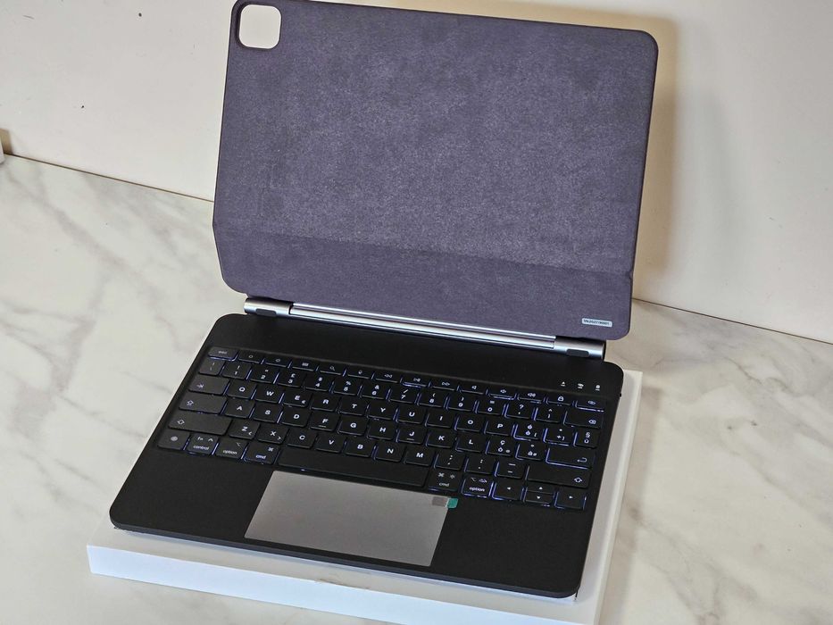 Apple Magic Keyboard за iPad Pro 12.9”