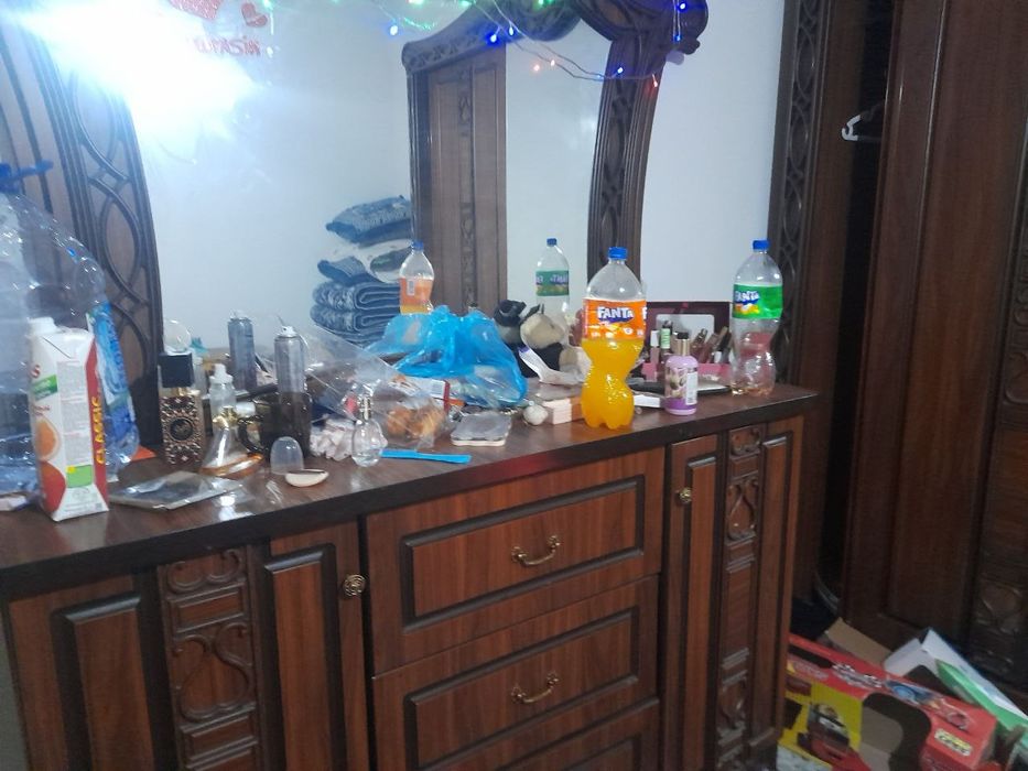 Mebel  shkaflar sotamiz