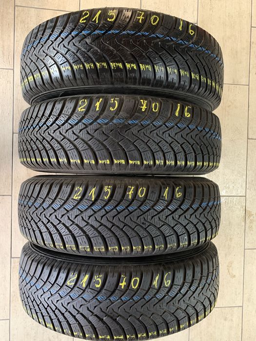 Set 215 70 16 de iarnă