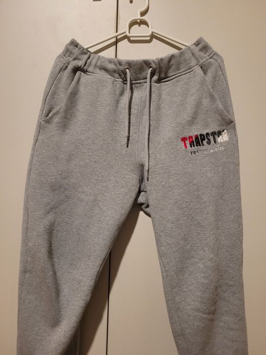 Compleu trapstar (nu nike, bape, jordan)