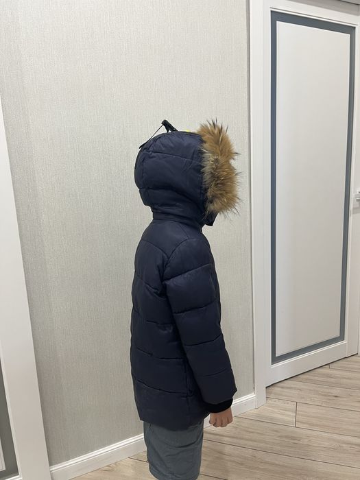 Продам куртку зимнию