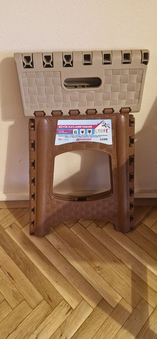 Сгъваемо столче.
