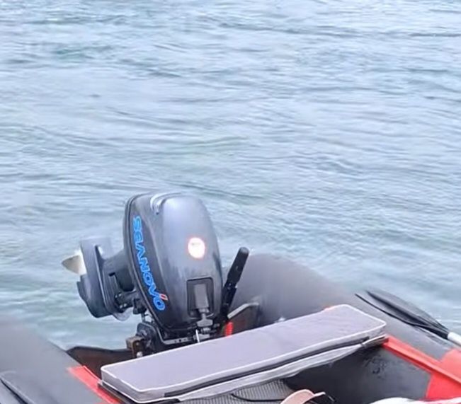 Продам лодочный мотор Seanova 9.9(15)л.с