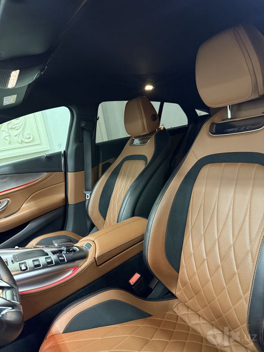 Mercedes Benz GT43 AMG 2019