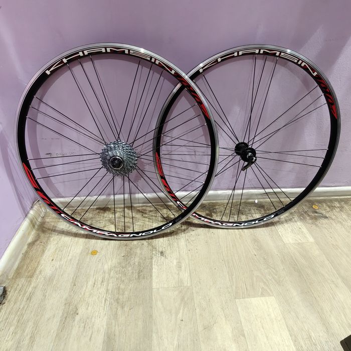Продам Абсолютно Новые колеса Campagnolo Khamsin G3!