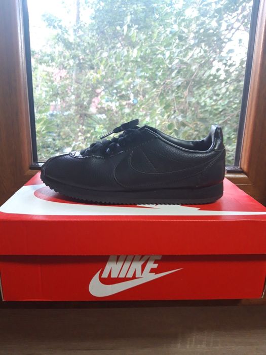 Кроссовки Nike cortez