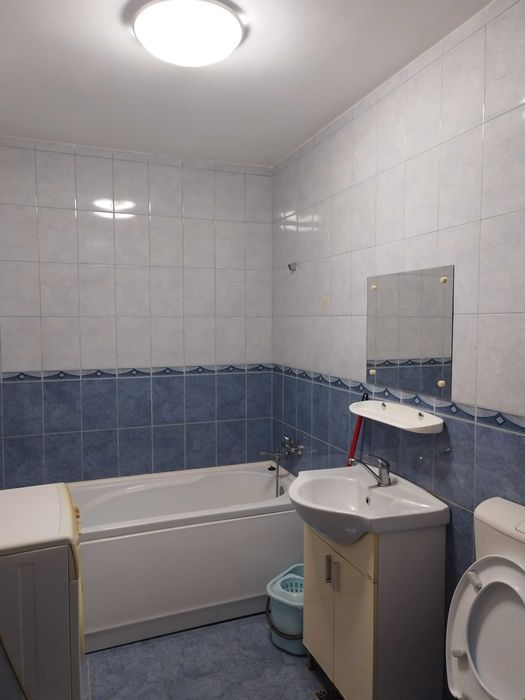 Apartament o cameră de închiriat în Florești