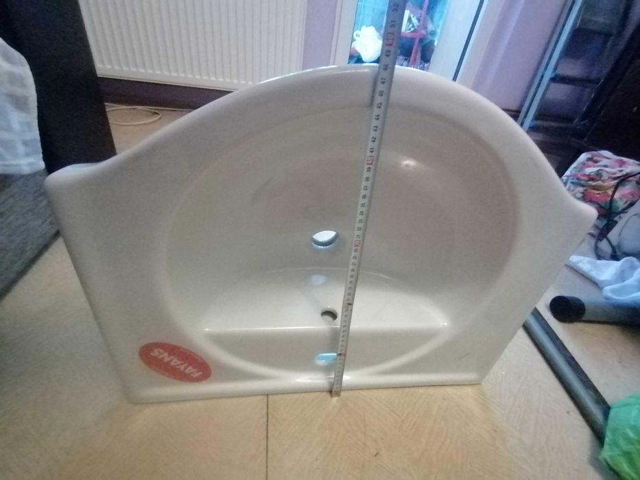 Ghiuvetă Lavoar nou Alb