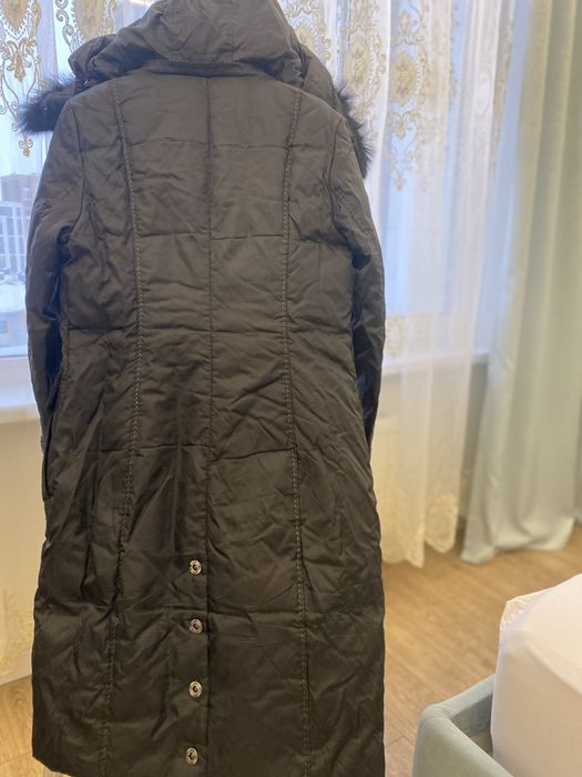 Продам зимнею куртку