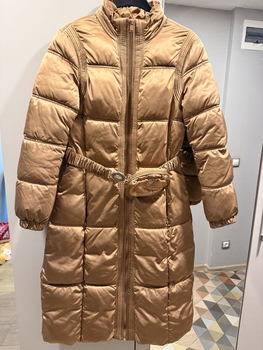 Дамско зимно яке Guess