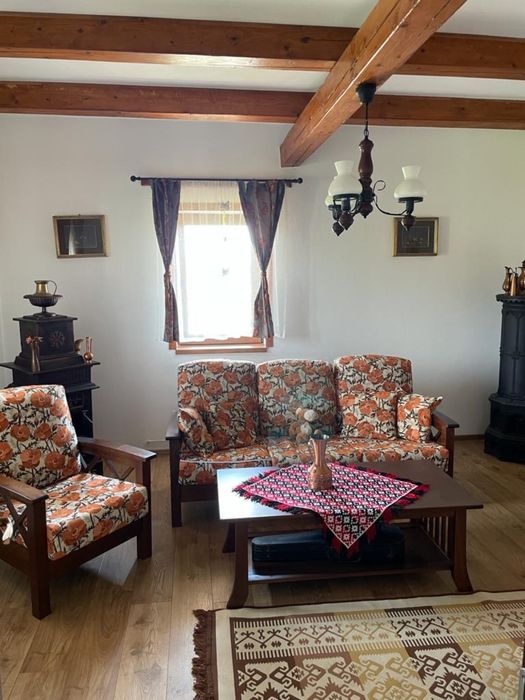 Casa de inchiriat Lapusel