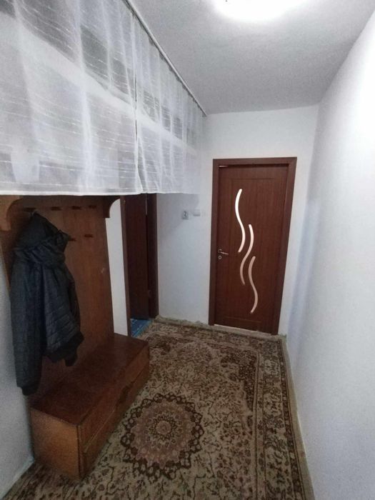 Vând  apartament cu 2 camere