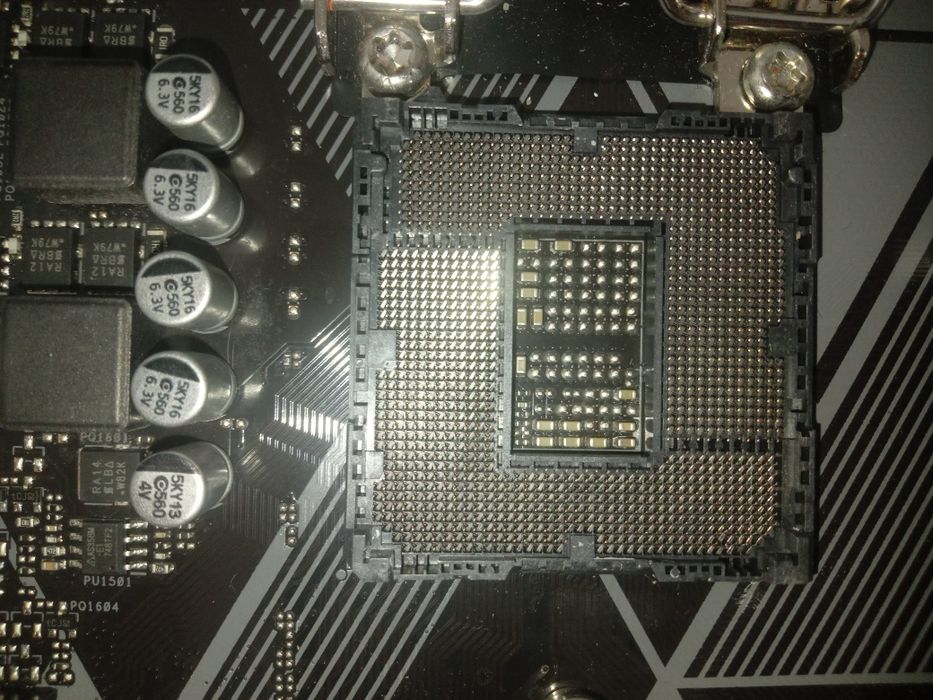 Продаётся материнская плата Asus 1151v2