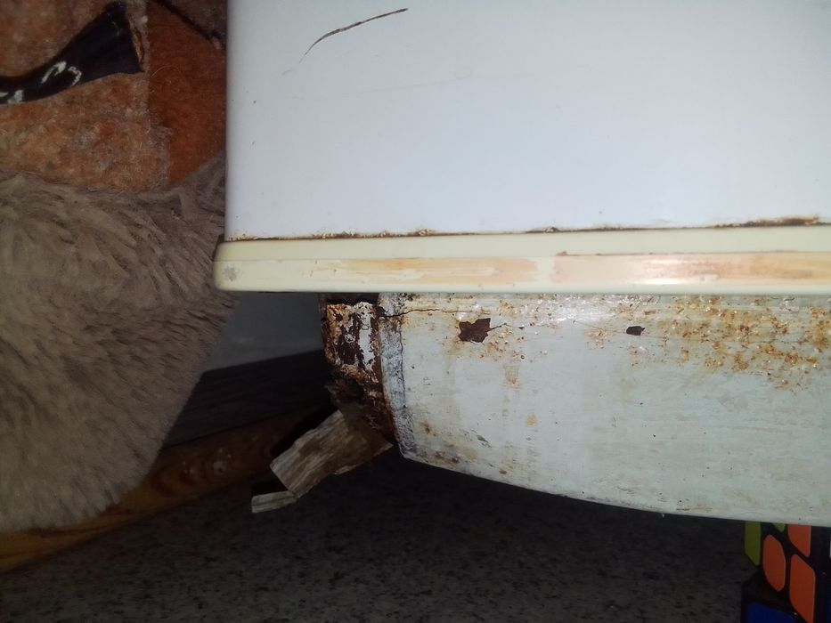 Холодильник продам