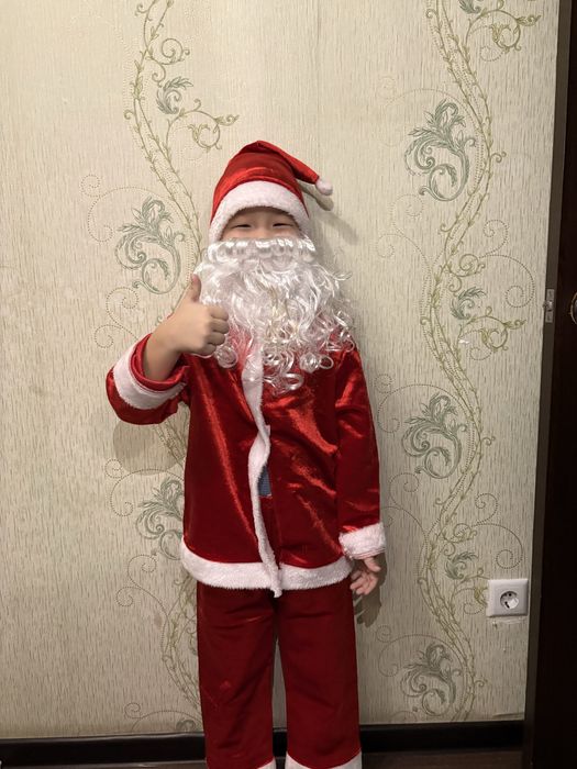 Кастюм деда мороза и пирата