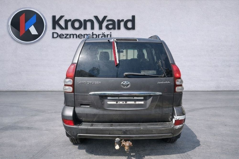 Dezmembrari dezmembrez  Toyota Land Cruiser J12 2002 - 2010