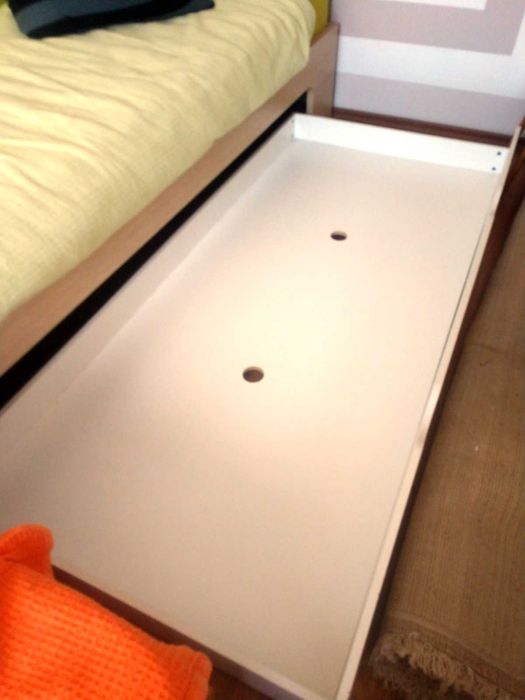 ГОЛЯМО чекмедже под легло, на колела, 202 см х 92 см