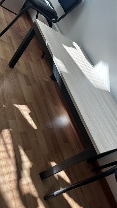 Продам кофейный столик