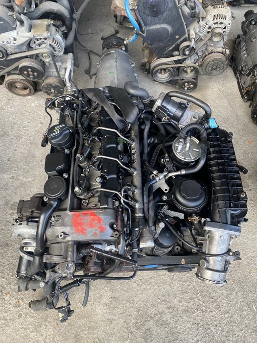 Двигатель MERCEDES OM646