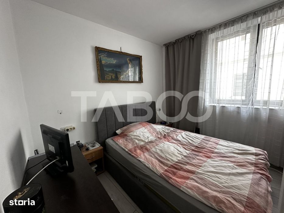 Apartament de vanzare 2 camere decomandate si pivnita in Orasul de Jos — fotografia 2
