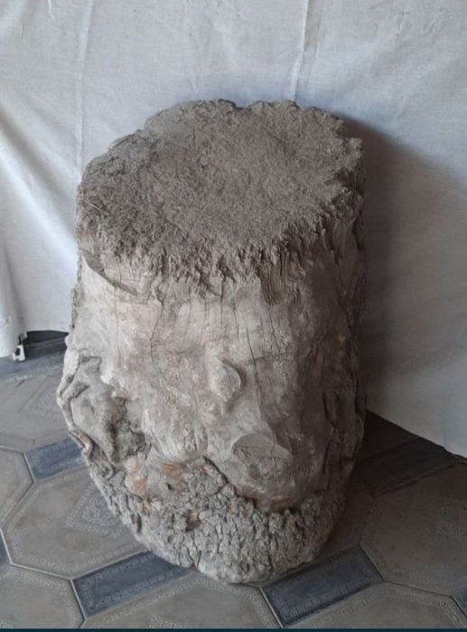 Кунда , пень для разрубки мяса