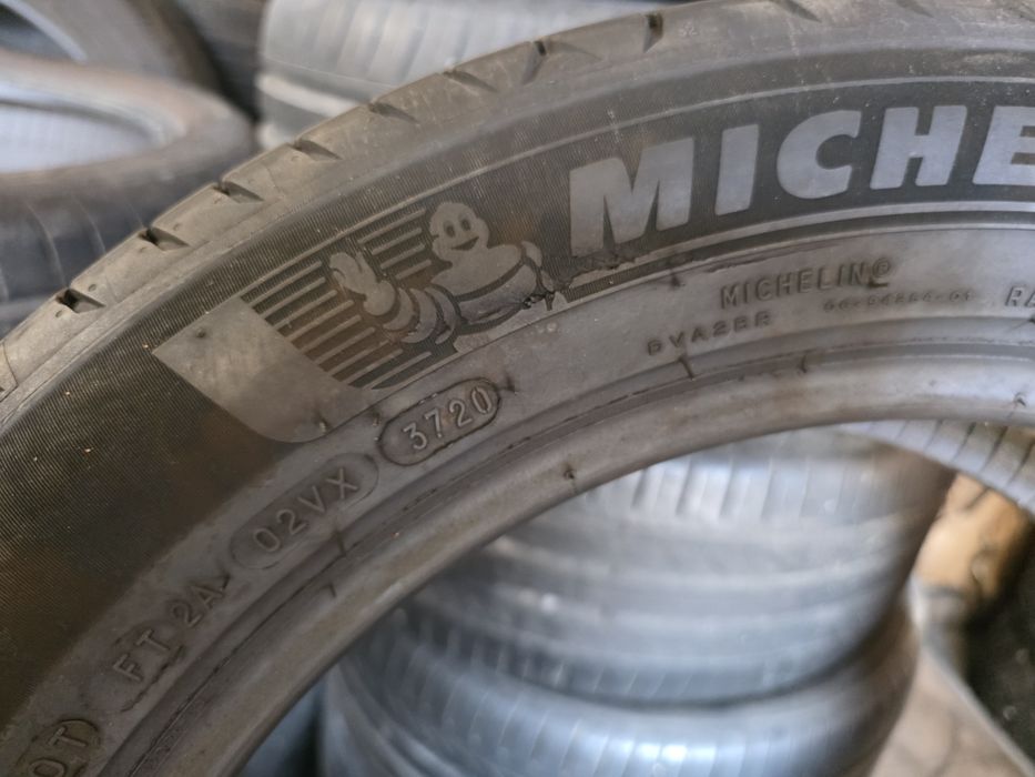 205/55R17 Michelin