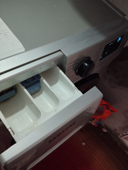 Стиральная машина автомат