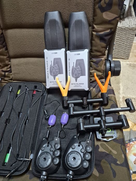Set pescuit la crap fox, daiwa,