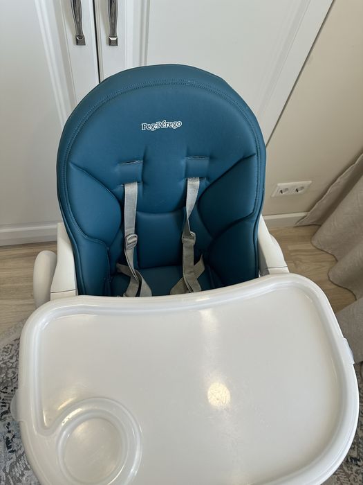 Детский стульчик-шезлонг для кормления