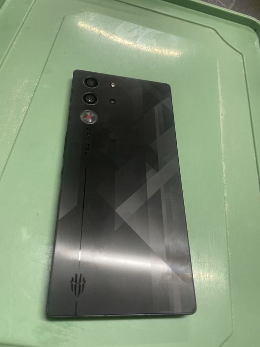 Red magik 9 pro 256gb