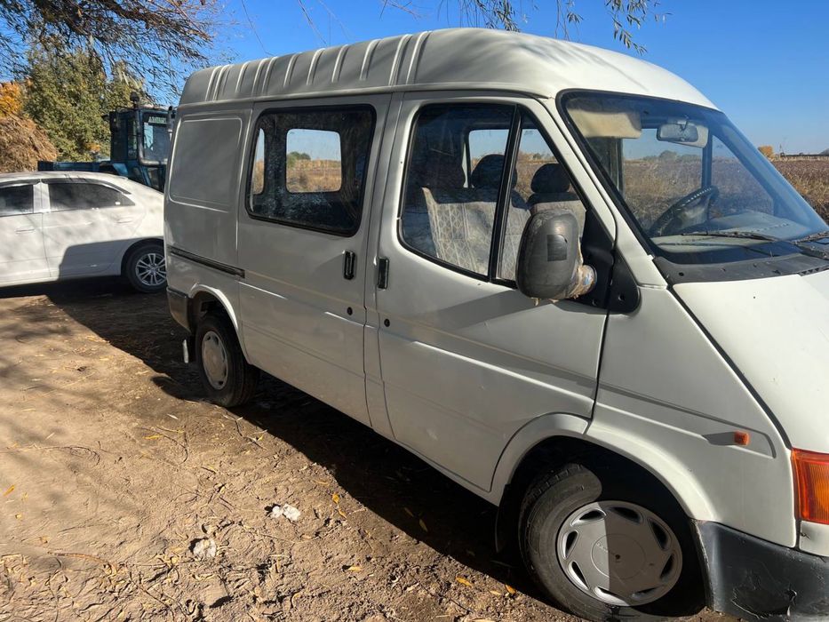 ford полугрузовой