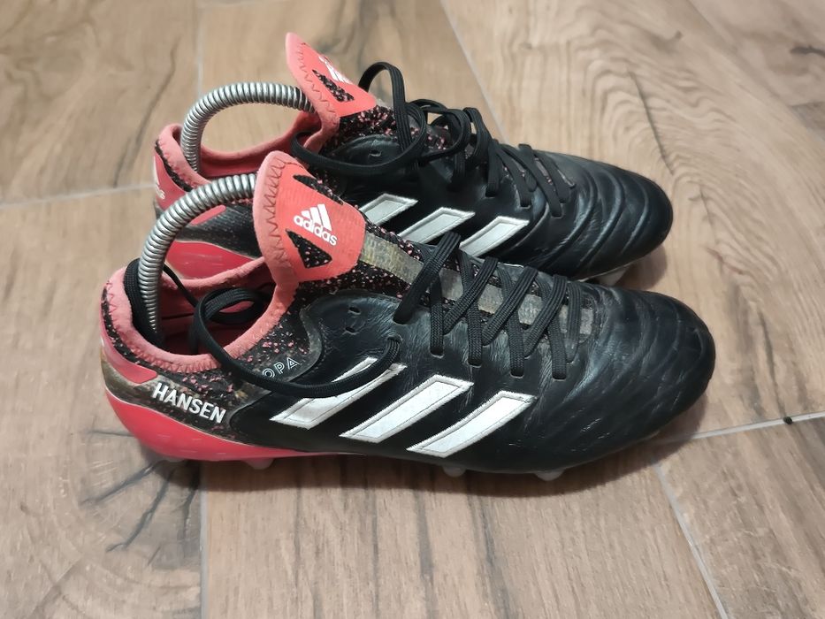 Футболни обувки Adidas Copa 18.1