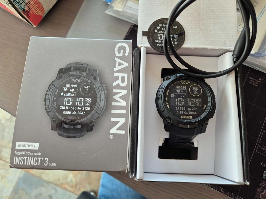 Garmin Instinct 3 Solar Tactical