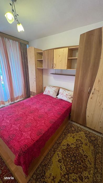 2 cam d 54 mp hala centrala 5 min umf mob si util complet 400 euro