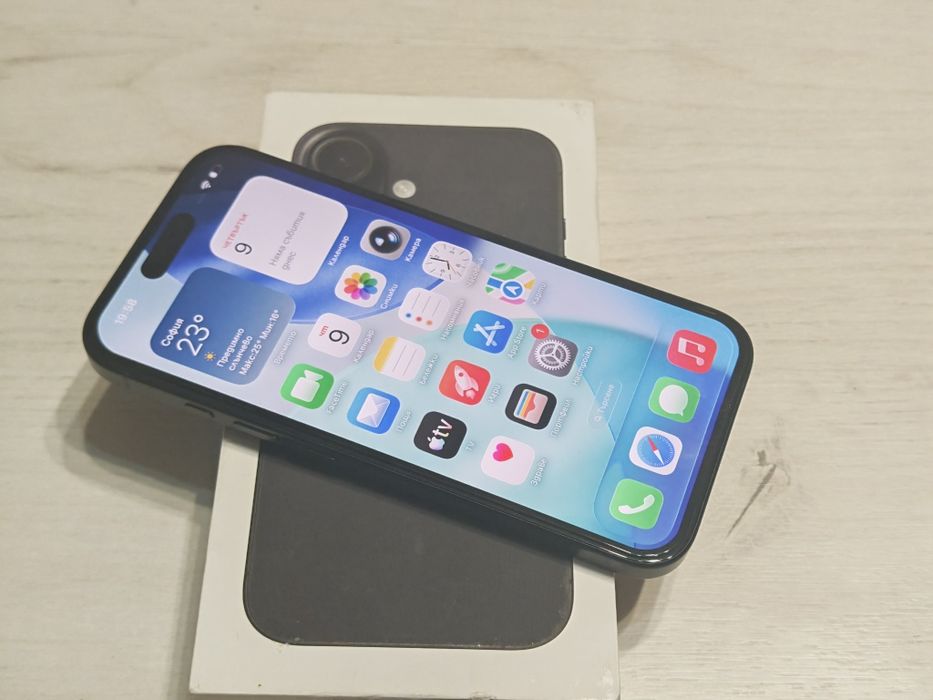 iPhone 16 128 GB  Като нов Гаранция