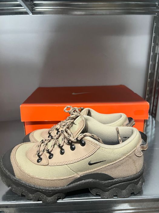 Nike Lahar low Smoke-Grain-Orange