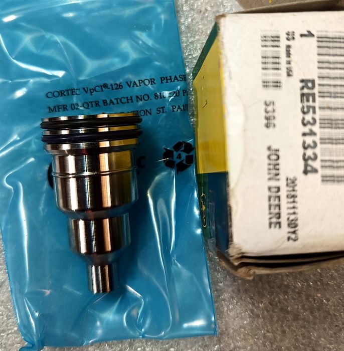 Продам ЗАПЧАСТИ Джон Дир