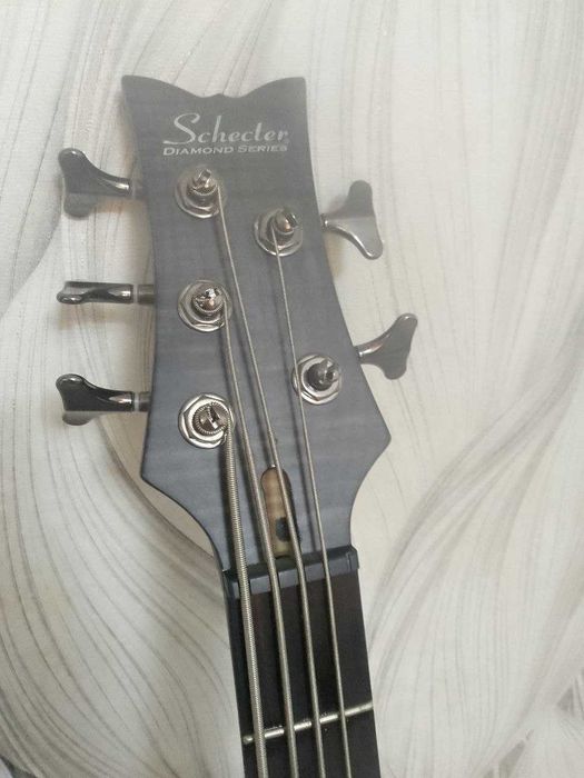 Бас Schecter Stiletto STUDIO-5