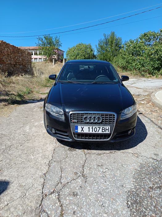 Продавам Ауди А4Б7 2007 г