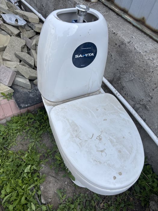 Продам унитаз б/у